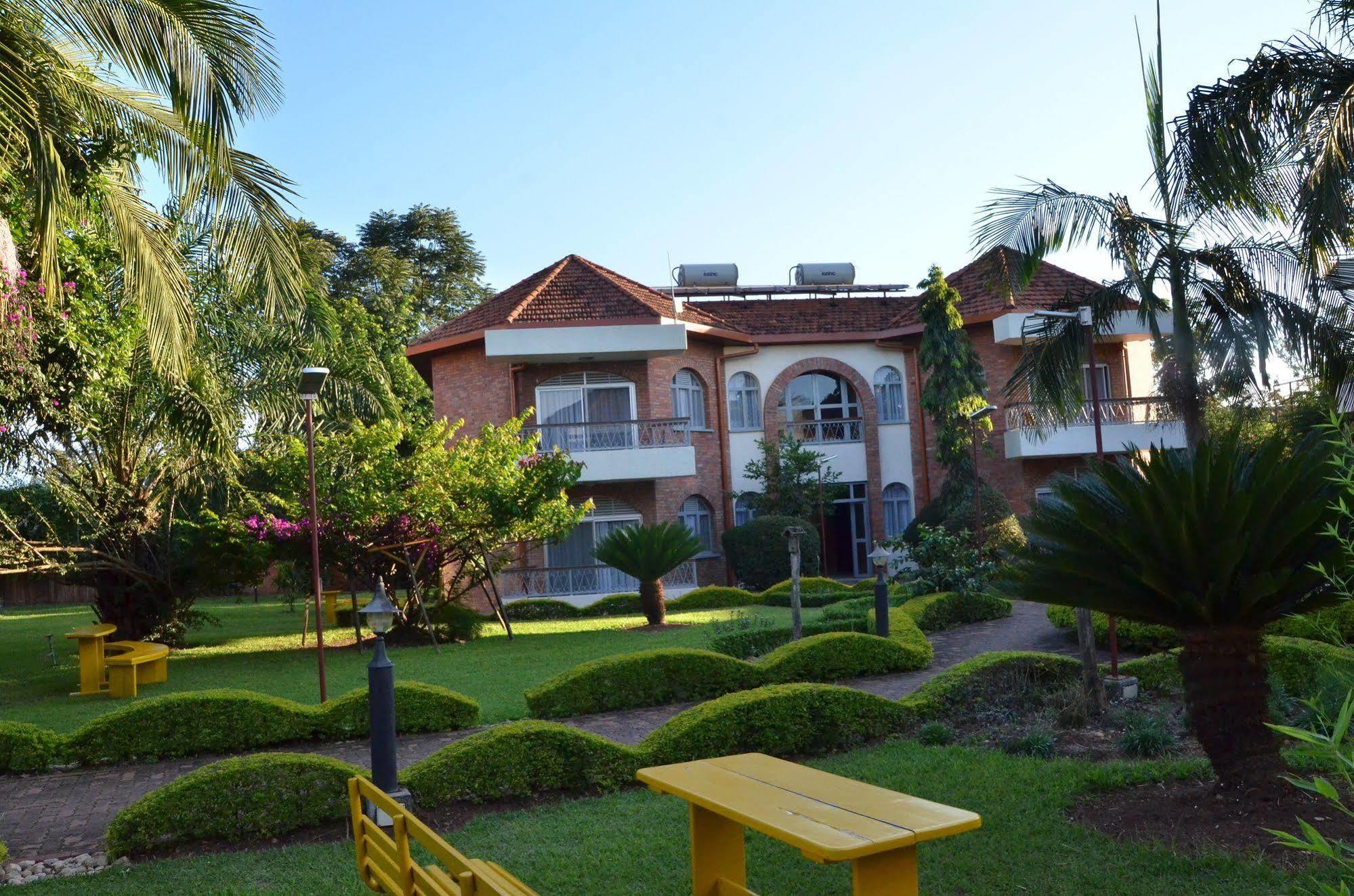 Hotel Chez Lando Kigali Extérieur photo